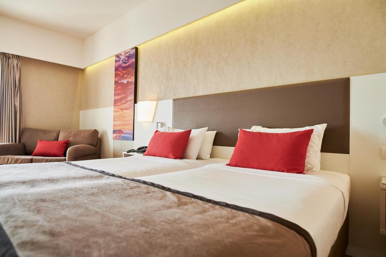Ramada Plaza By Wyndham Thraki Hotel Alexandroupoli Exterior photo A room at the hotel